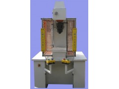 YD30单柱万能液压机图3