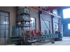 YD45压头移动校直液压机图2