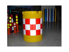 玻璃钢隔离墩 防撞墩图2