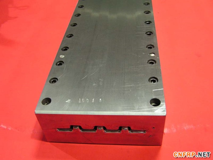 3nMhCxoQ-20140508010031