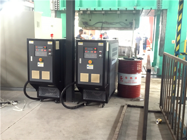 玻璃鋼模具油溫機(jī)_SMC油溫機(jī)