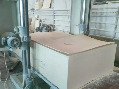 高密度聚氨酯泡沫板加强筋图5