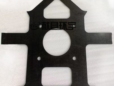 可定制3K碳纤维CNC加工 高强度斜纹平纹哑光亮光碳纤维板图2