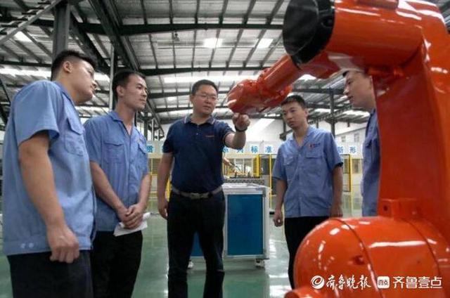 2e6f5da8-33a2-45a2-8fed-c1514591d0b3