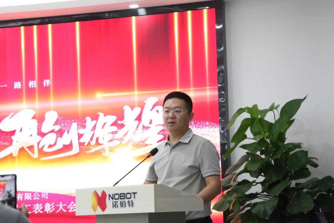 e234c09f-6fc0-4690-b491-7ce6ce4631f5