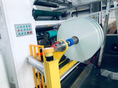 JT-SLT-900B全自动框架式分切复卷机图2