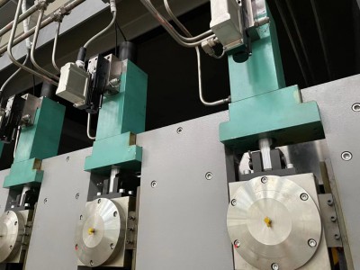 CFRT-3200特氟龙皮带式复合机生产线图7