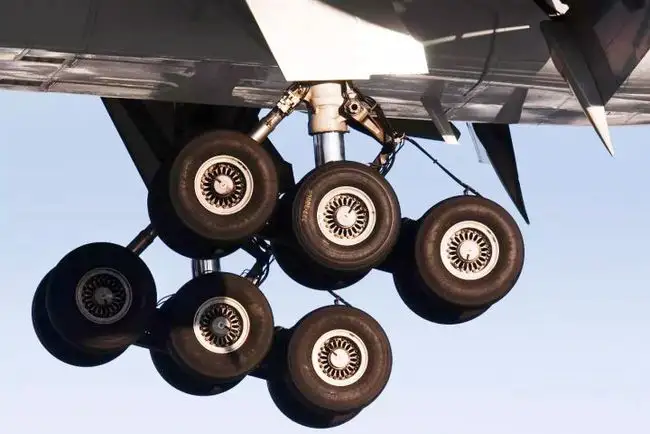 640 (3)
