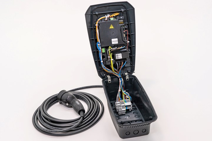0822-cw-news-lanxess-electromobility1