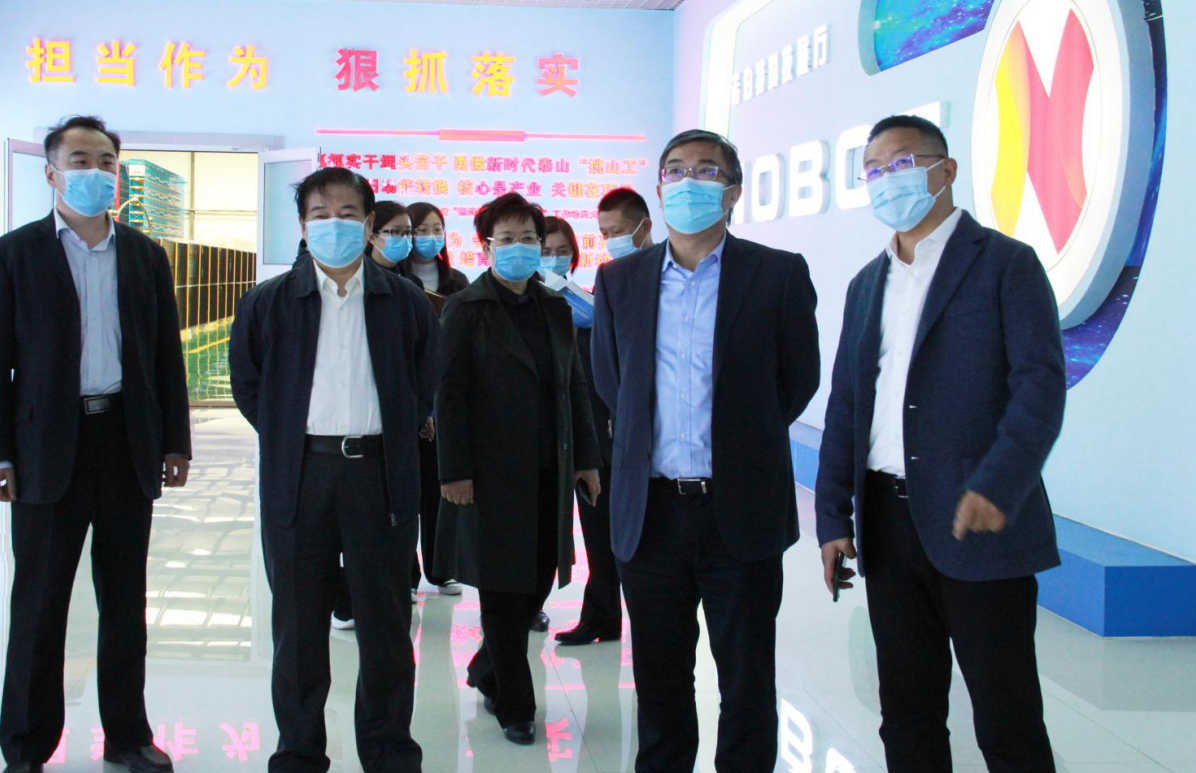 v00a8bSJRGuT0YLhTMu-3g