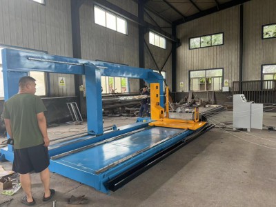 龙门式四工位碳纤维缠绕设备图4